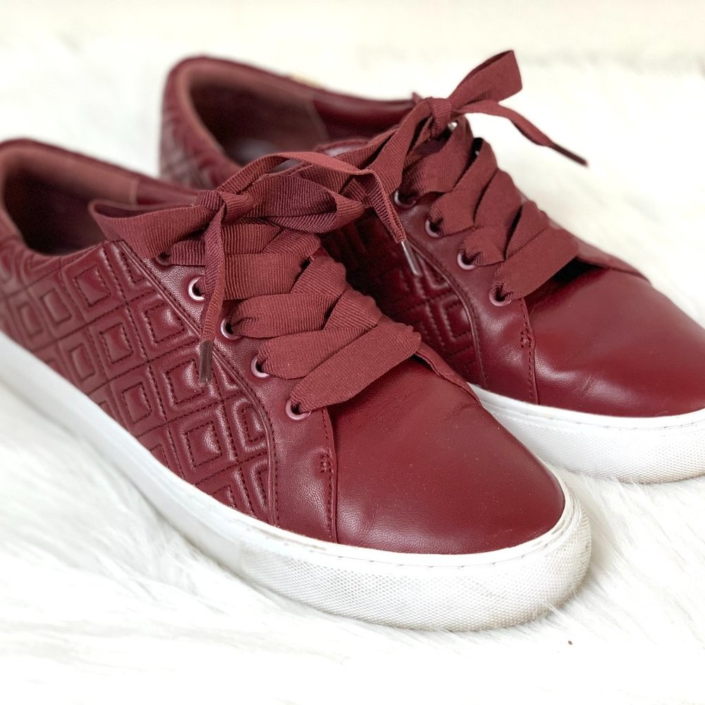 Tory Burch Quilted Lace Up Leather Sneakers 10